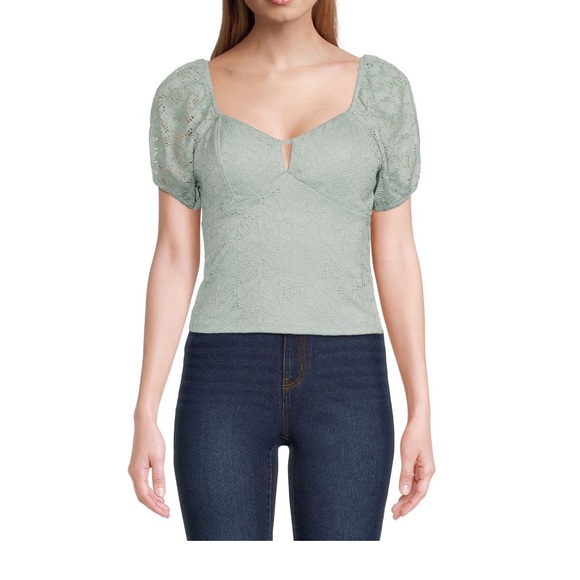 No Boundaries Tops - No Boundaries Juniors Lace Sweetheart Neck Top